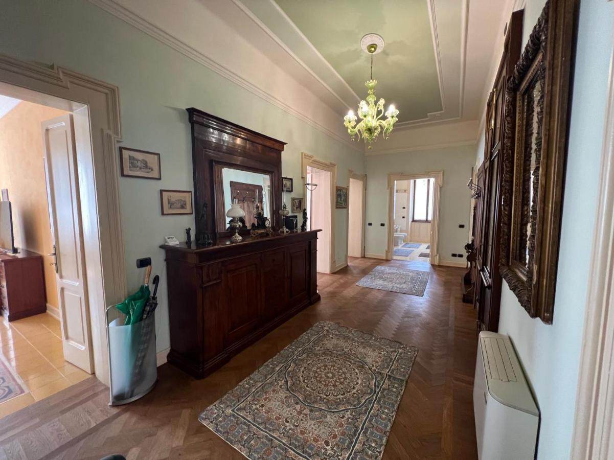 Residenza Porta Brescia Villa Пескиера дел Гарда Екстериор снимка